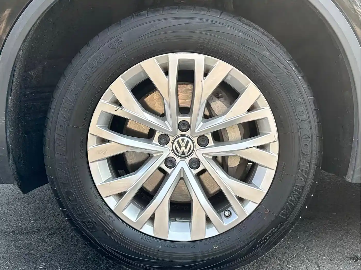 Volkswagen Touareg 2019 2.0TSI Pilot Edition China VI фото 8
