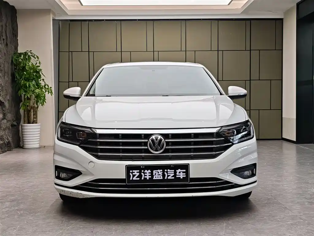 Volkswagen Sagitar 2019 280TSI DSG Comfort Edition China VI фото 2