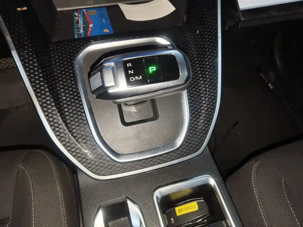 Haval M6 2023 PLUS 1.5T DCT Elite Smart Connect фото 7