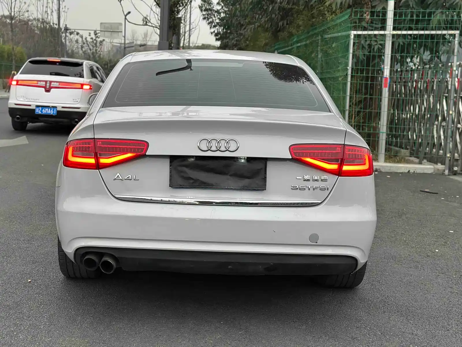 Фото 6 - Audi A4L