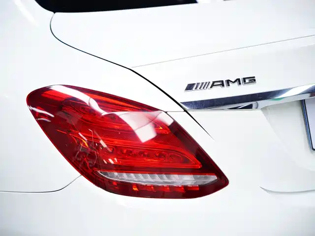 Mercedes-Benz C-Class AMG 2017 AMG C 63 — фото 4