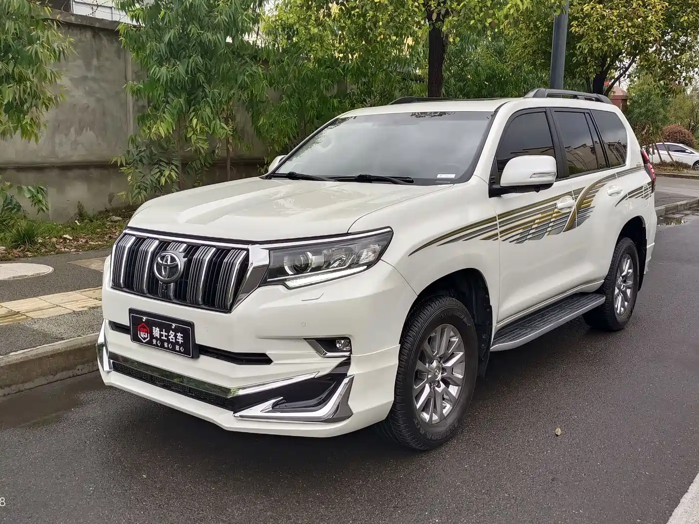 Toyota Prado 2019 3.5L Automatic TX-L Zunxiang Edition with Rear-mounted Spare Tire