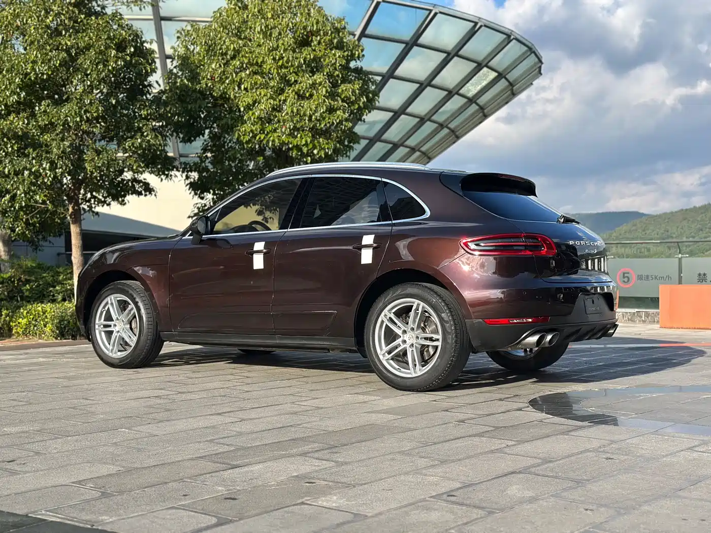 Porsche Macan 2017 Macan 2.0T фото 9