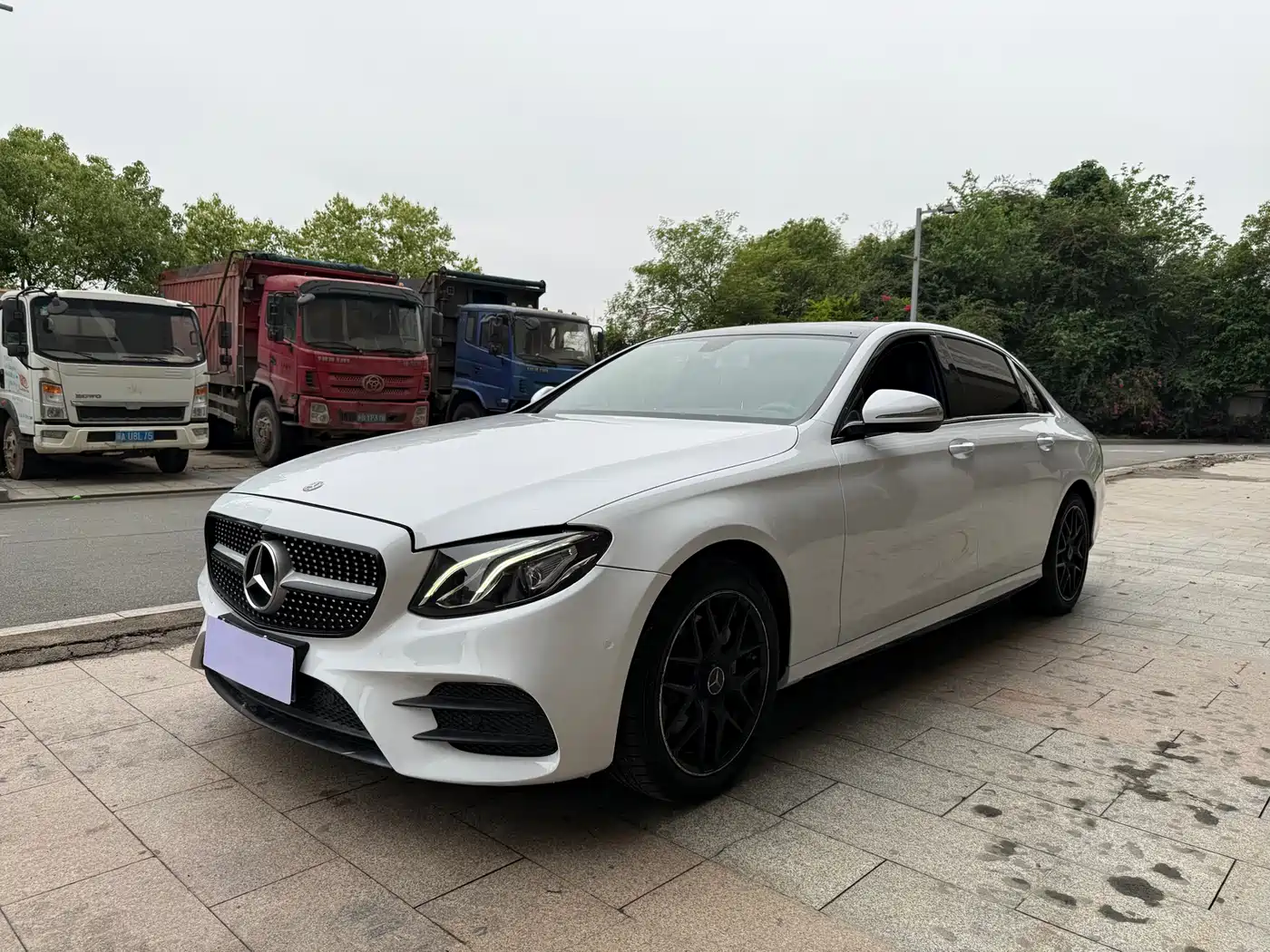 Mercedes-Benz E-Class 2018 E 200 L Sport