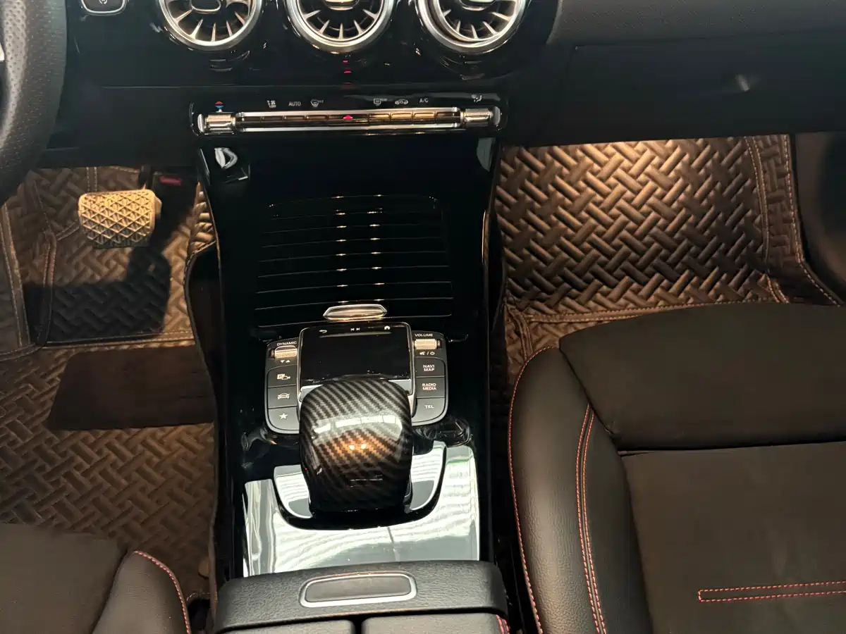 MERCEDES-BENZ A CLASS