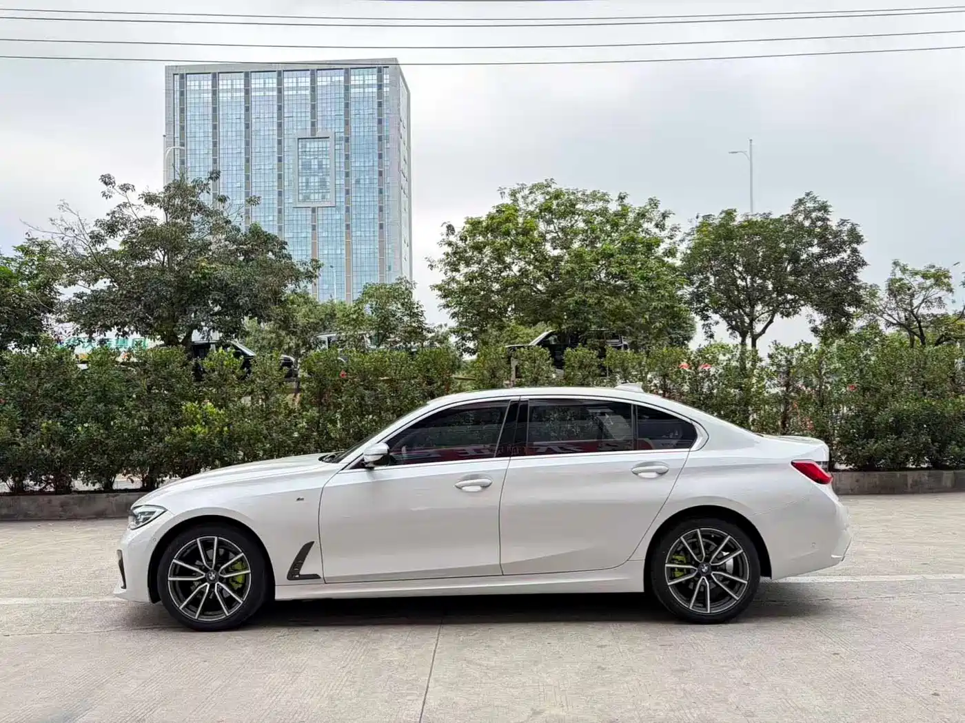 BMW 3 Series 2020 325Li M Sport Package фото 3