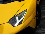 Photo 2 - Lamborghini Aventador