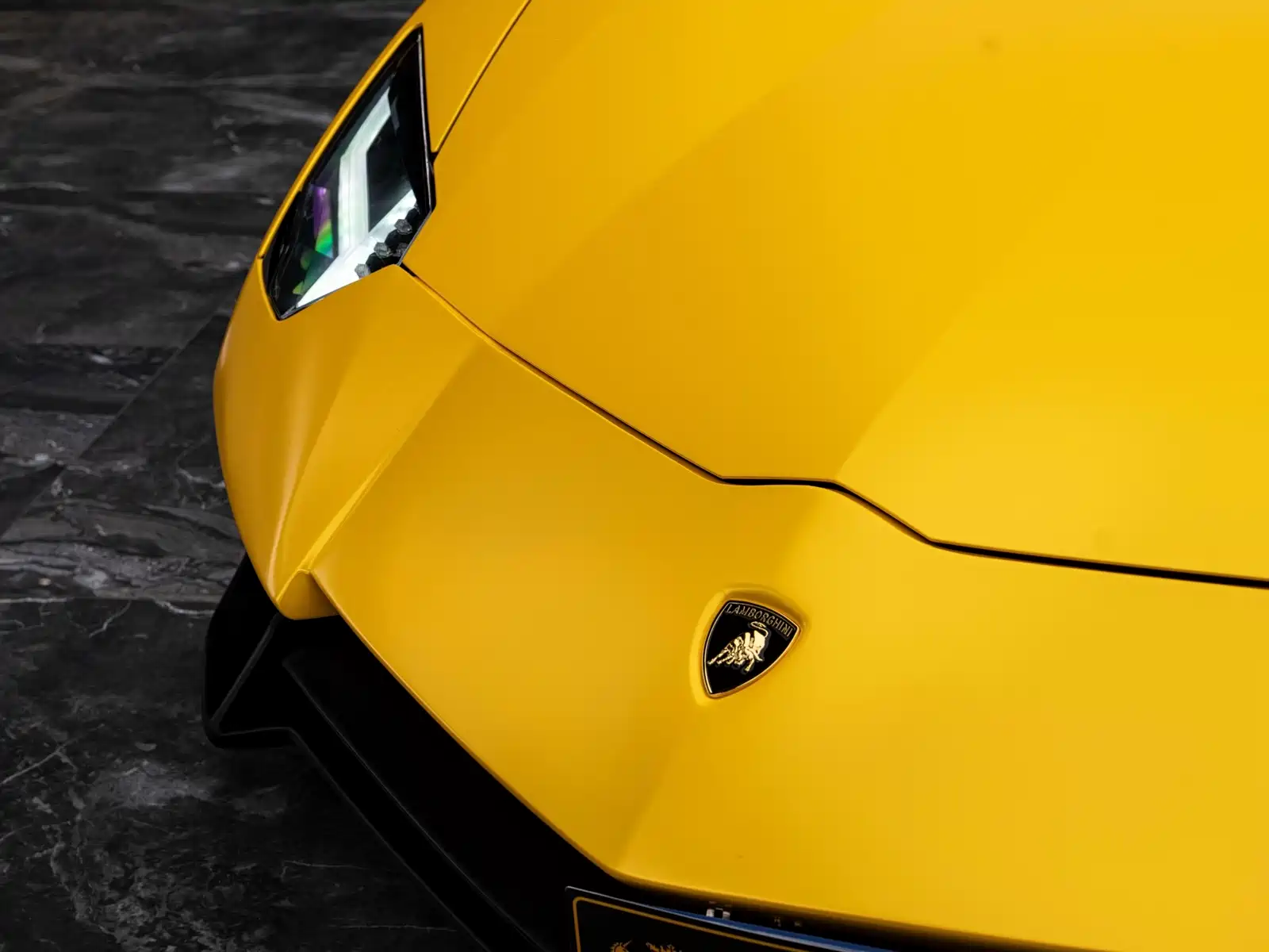 Photo 3 - Lamborghini Aventador