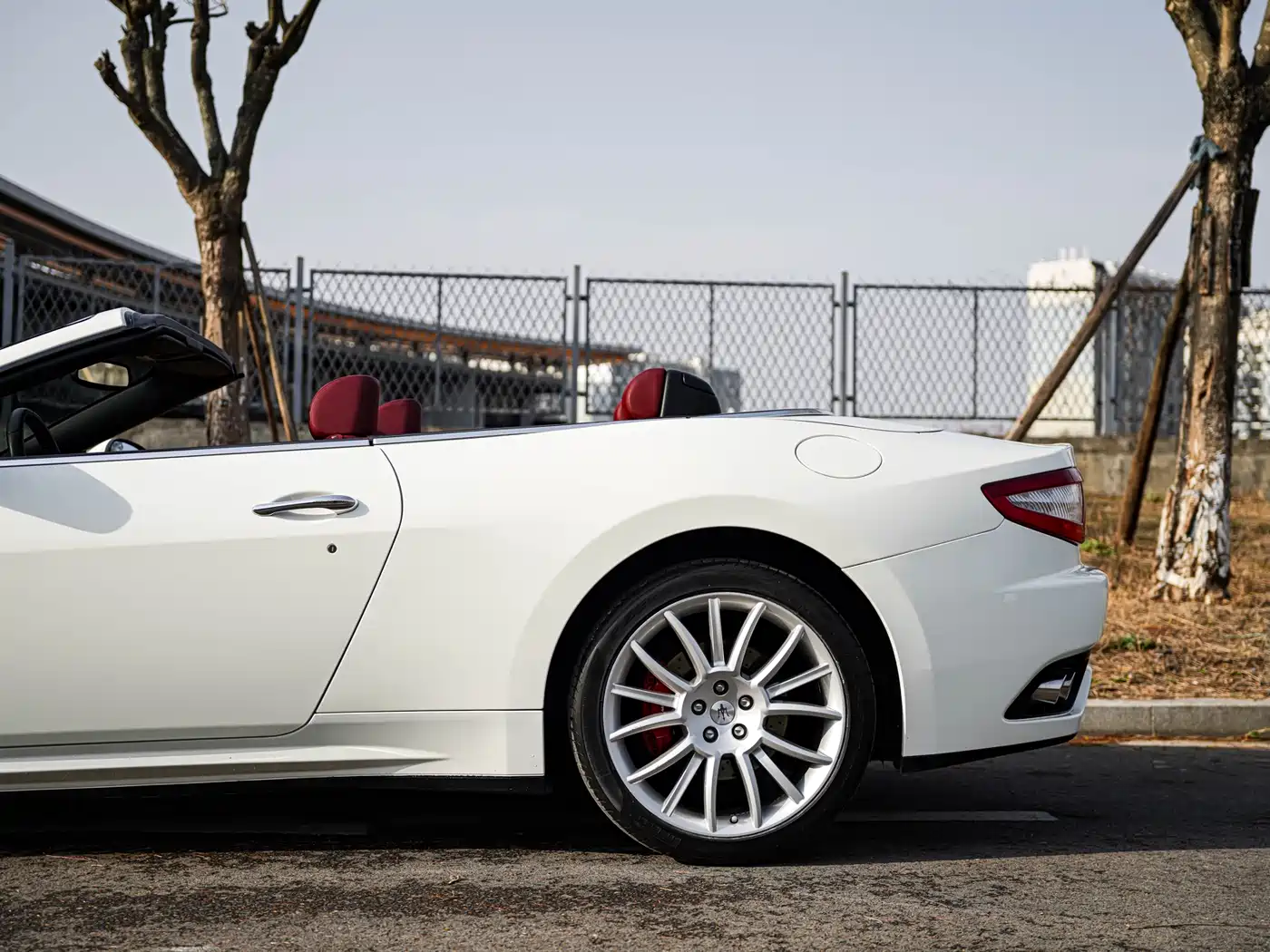 Maserati GranCabrio 2012 4.7L Sport фото 6