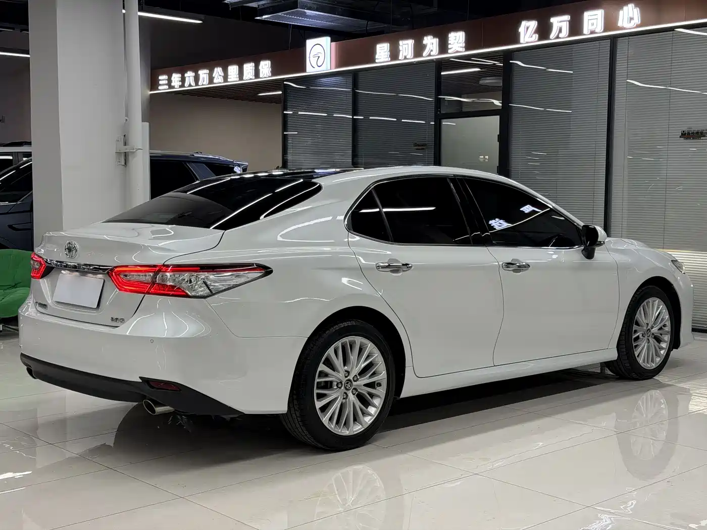 Toyota Camry 2019 2.5G Luxury (China V) фото 18