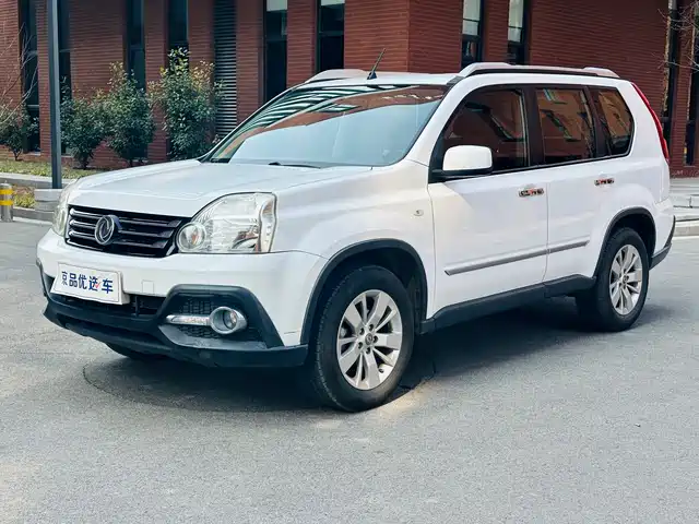  Dongfeng Fengdu Dongfeng Fengdu MX6 2016 2.0L CVT 2WD All-round Edition