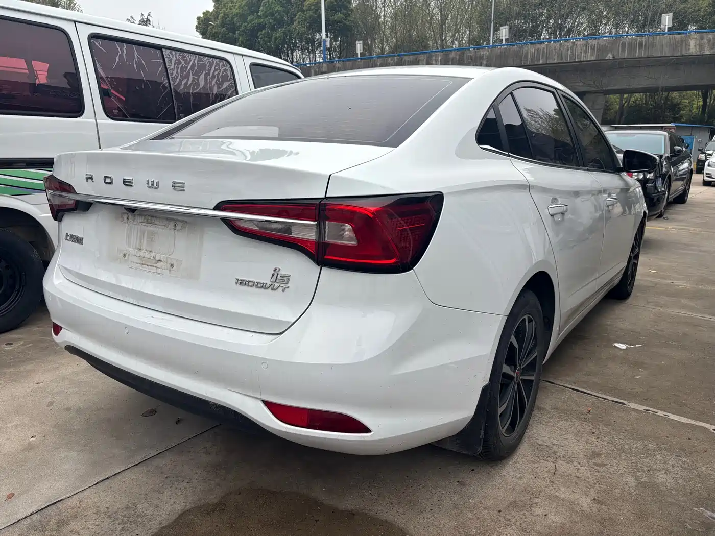ROEWE I5