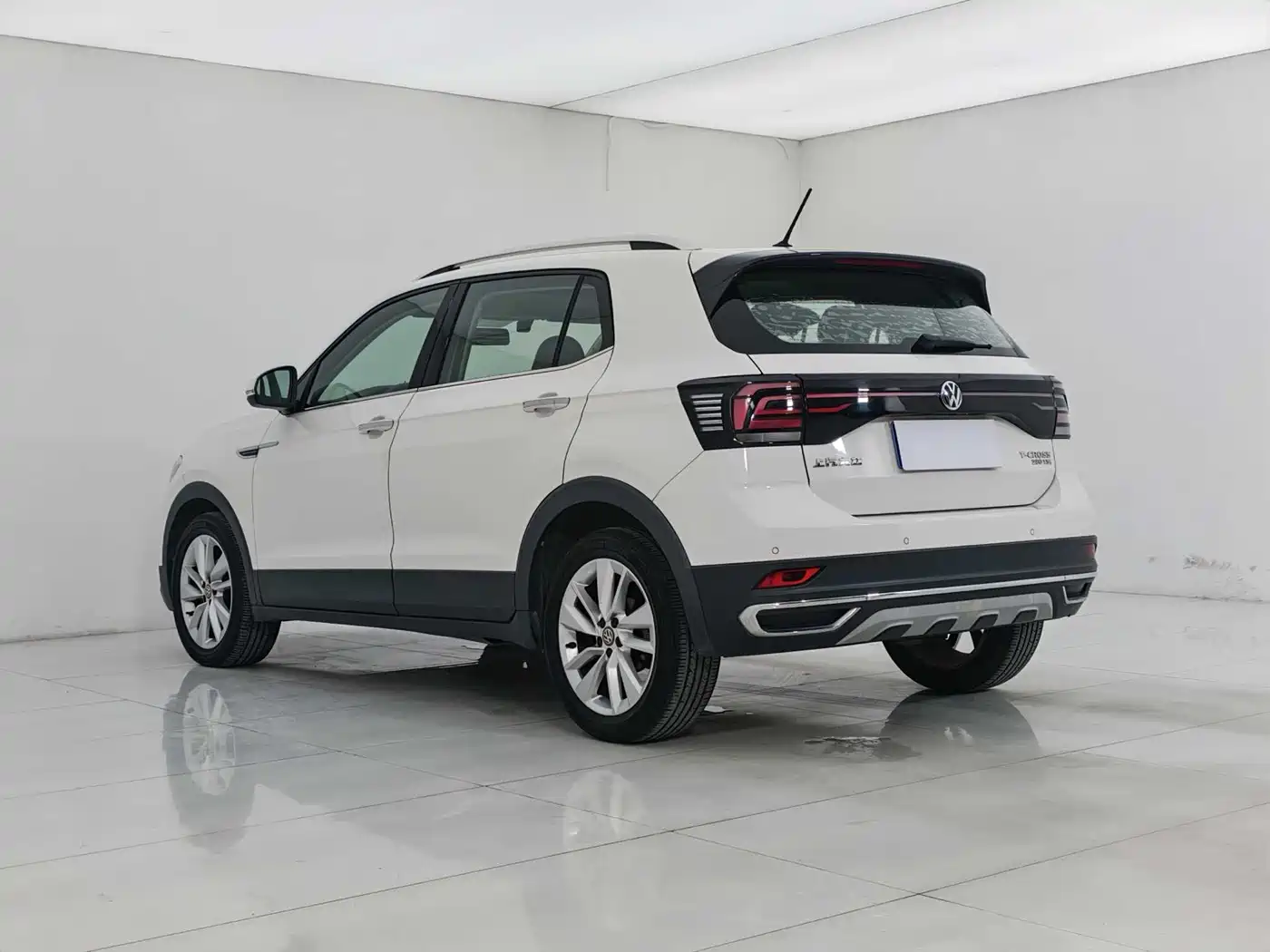 Volkswagen T-Cross 2019 280TSI DSG Comfort Edition фото 4