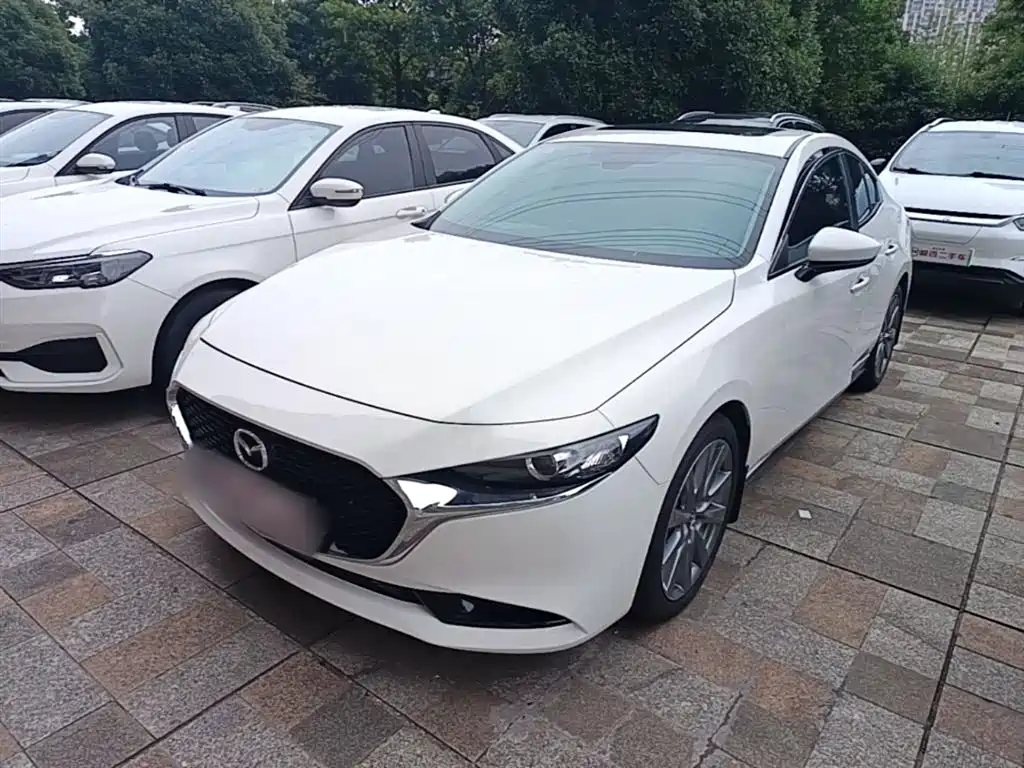 Mazda 3 Axela 2023 2.0L Auto Zhixuan
