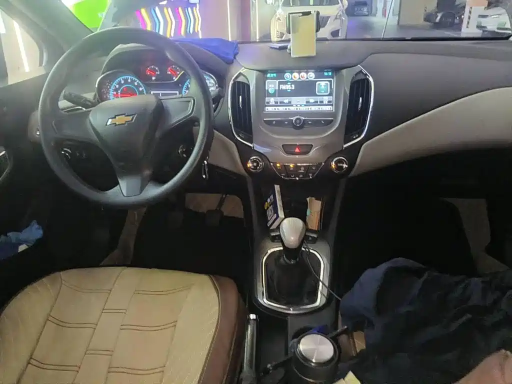 Chevrolet Cruze 2018 2018 320 Manual Pioneer Edition