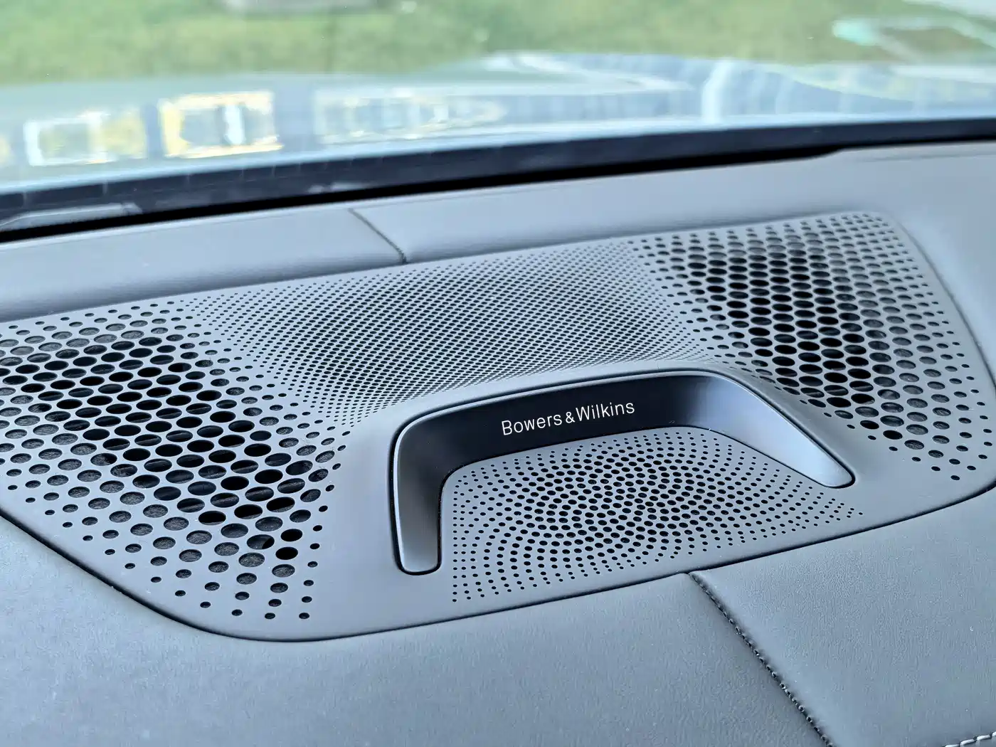 BMW X6 M 2023 Model X6 M Thunder Edition фото 24