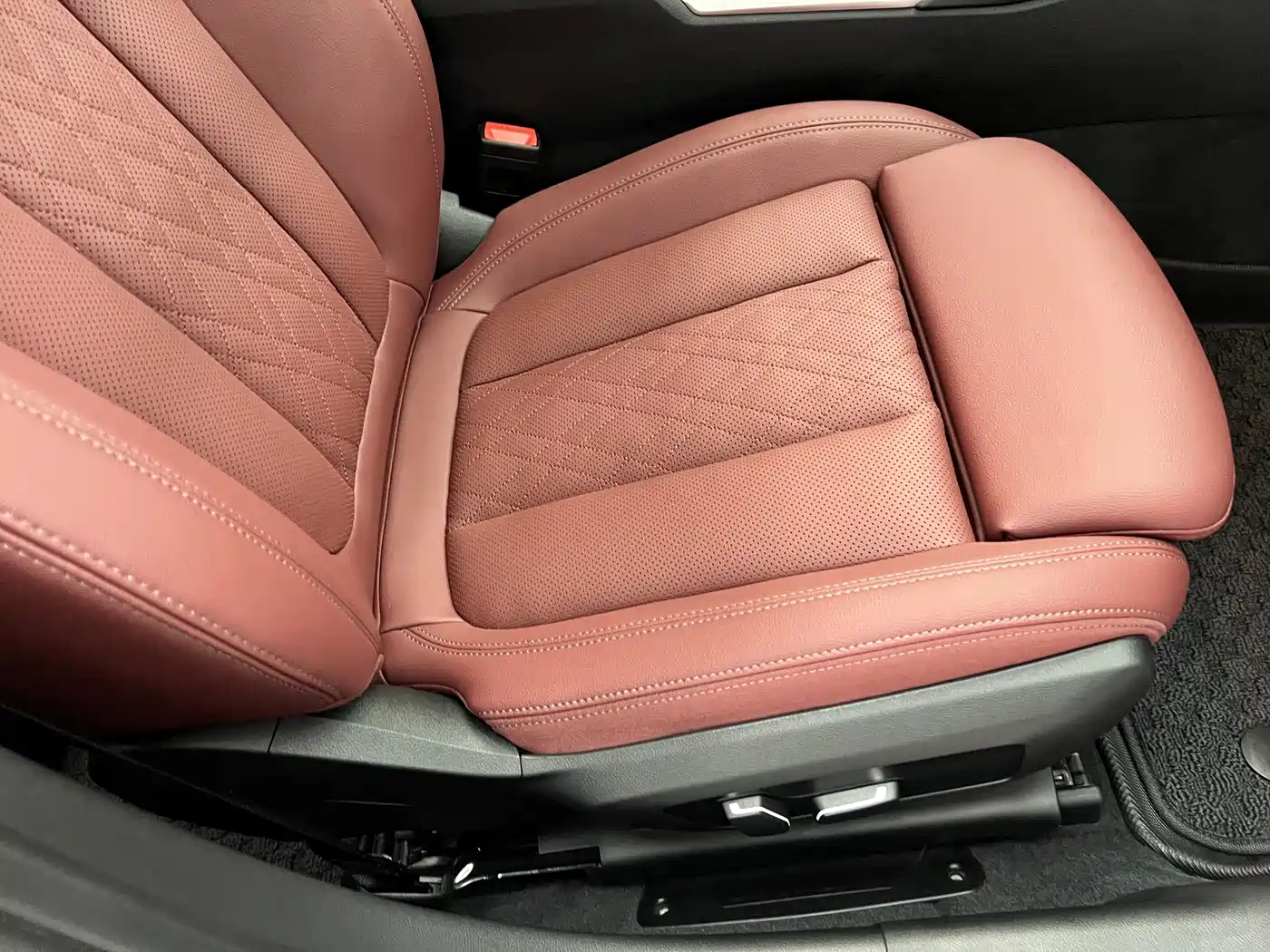 BMW 3 Series 2023 325i M Sport Package фото 21
