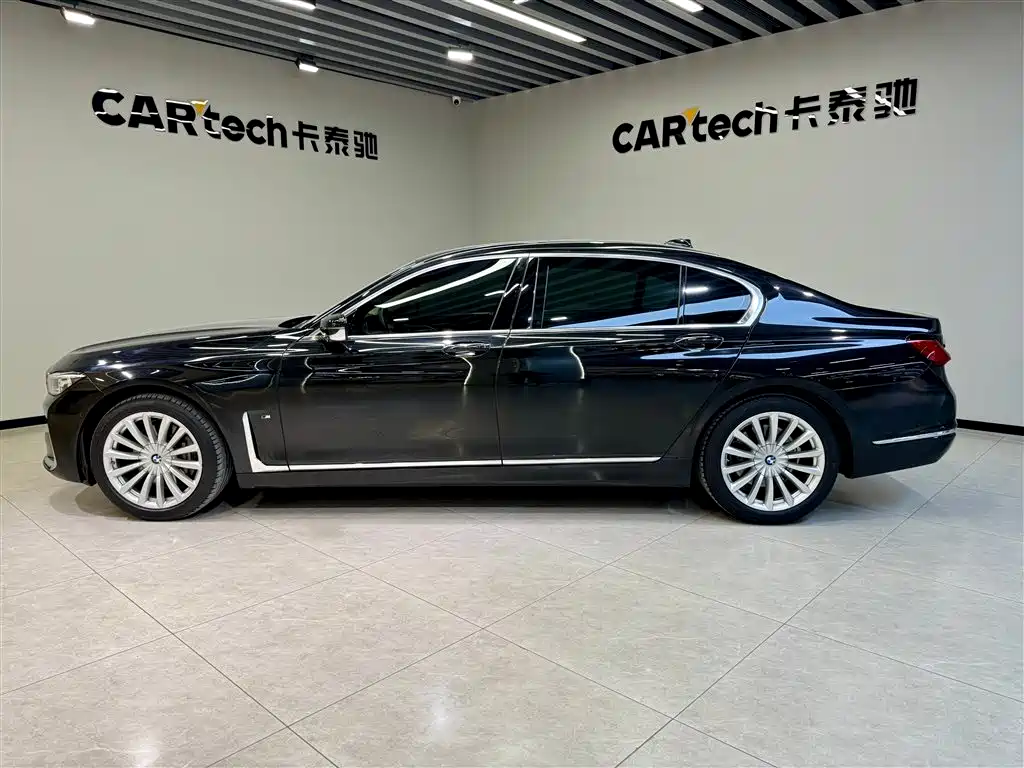 BMW 7 Series 2019 730Li Luxury Package фото 7