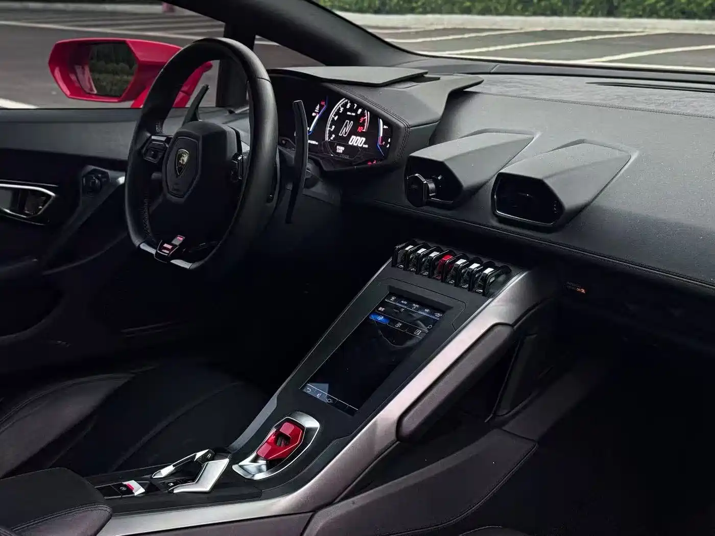 LAMBORGHINI HURACÁN