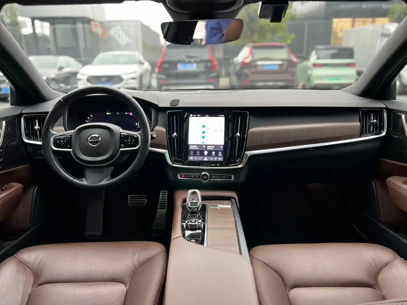 VOLVO V90