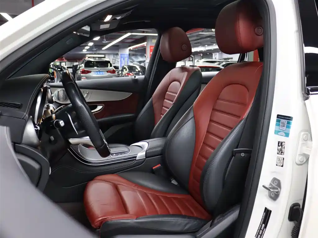 MERCEDES-BENZ GLC AMG