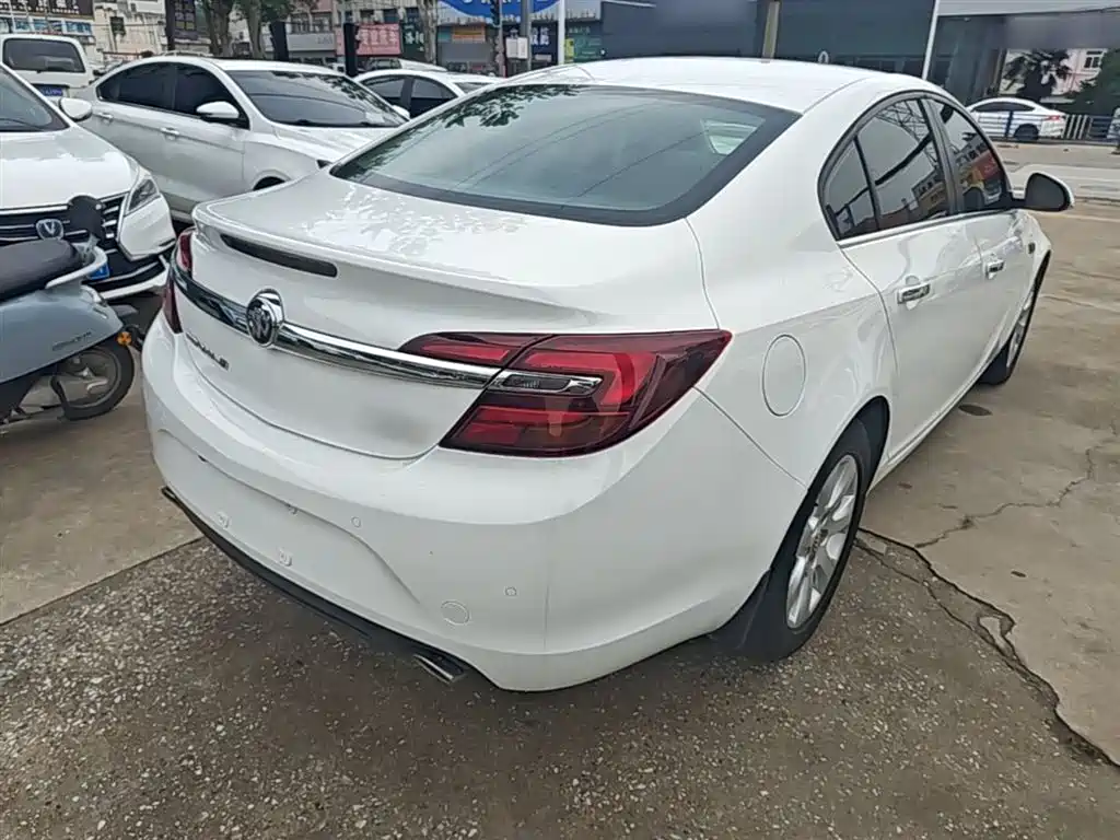 Buick Regal 2015 1.6T Leading Tech Edition фото 7