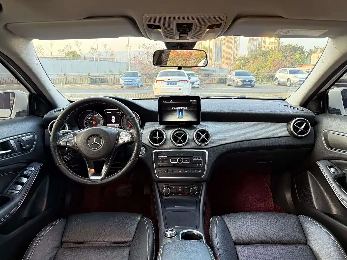 Mercedes-Benz GLA 2017 GLA 220 4MATIC Fashion фото 13