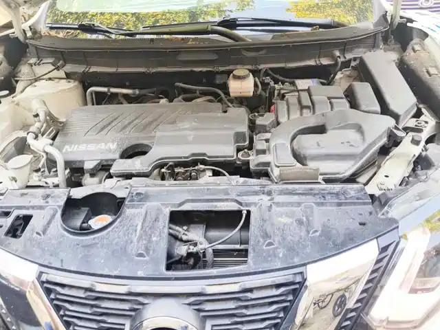 Nissan X-Trail 2022 2.0L 2WD Smart Comfort Edition — фото 3