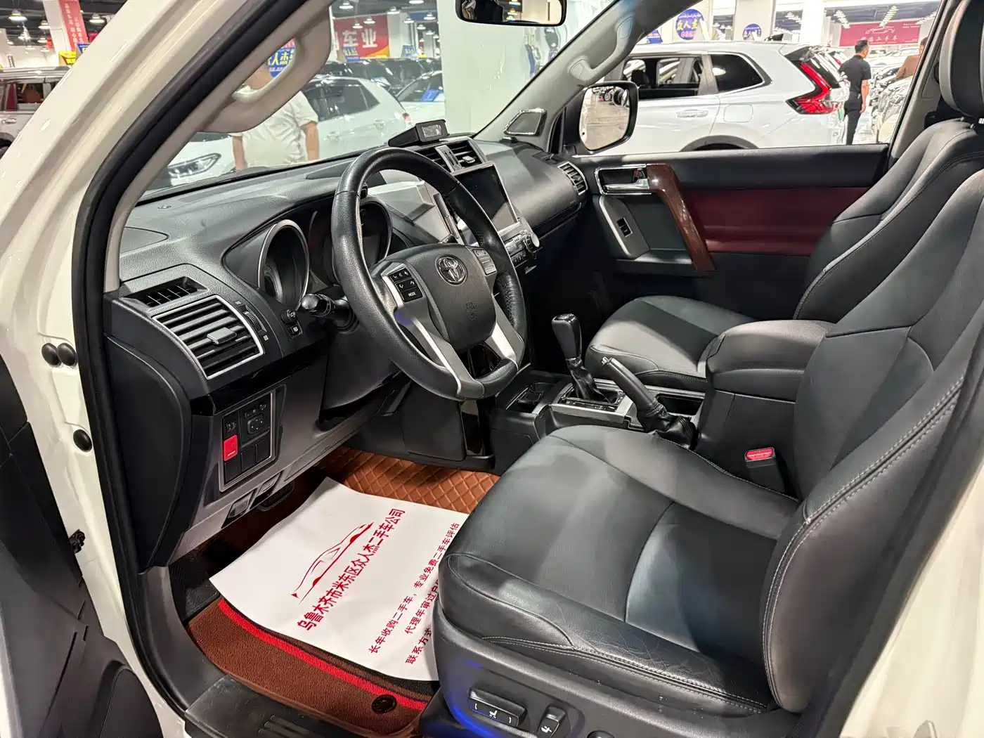 Toyota Prado 2016 2.7L Auto Standard Edition фото 4
