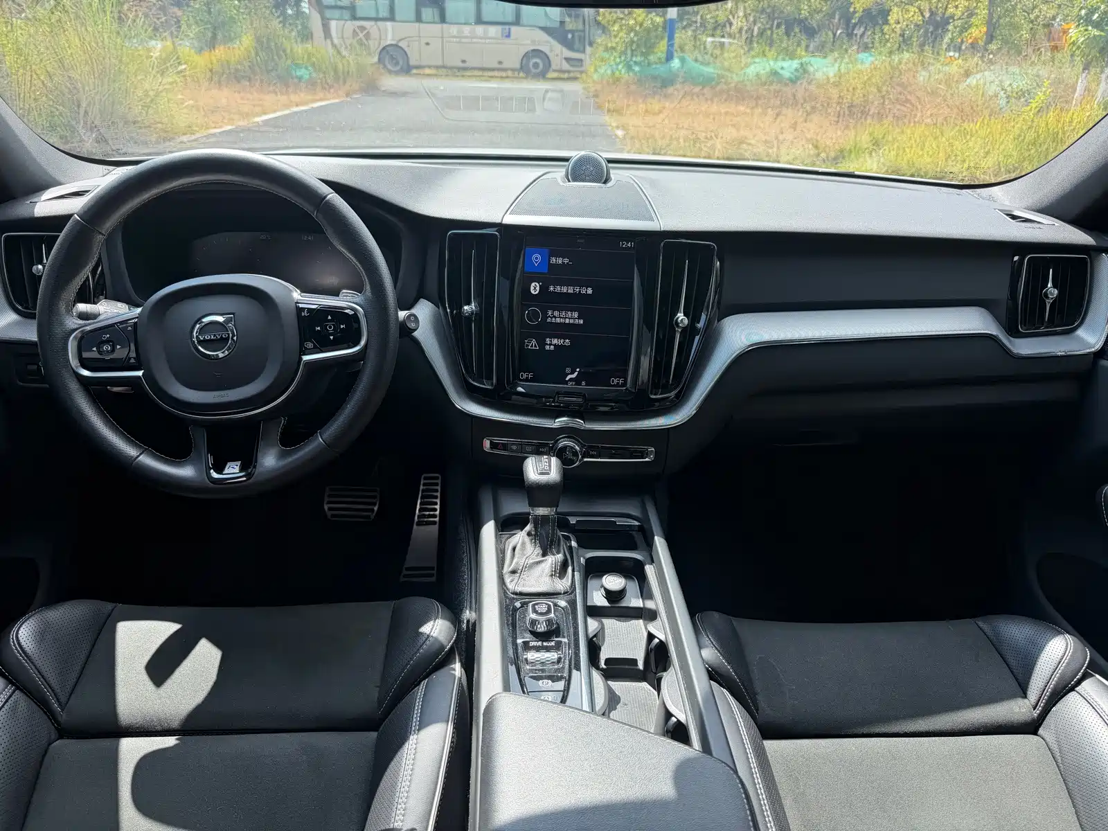Фото 10 - Volvo XC60