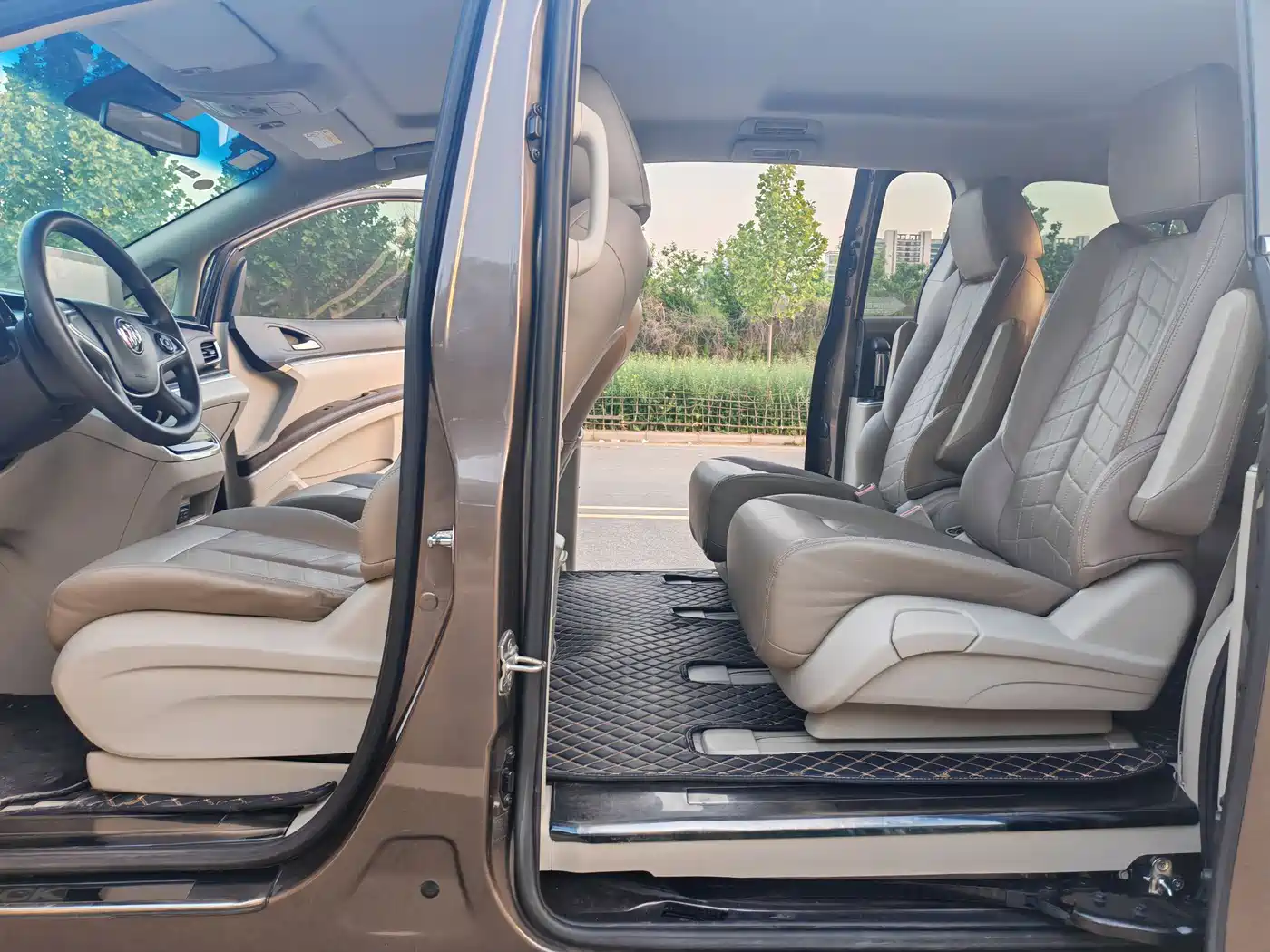 Buick GL8 2022 Land Business Class 652T Comfort фото 7