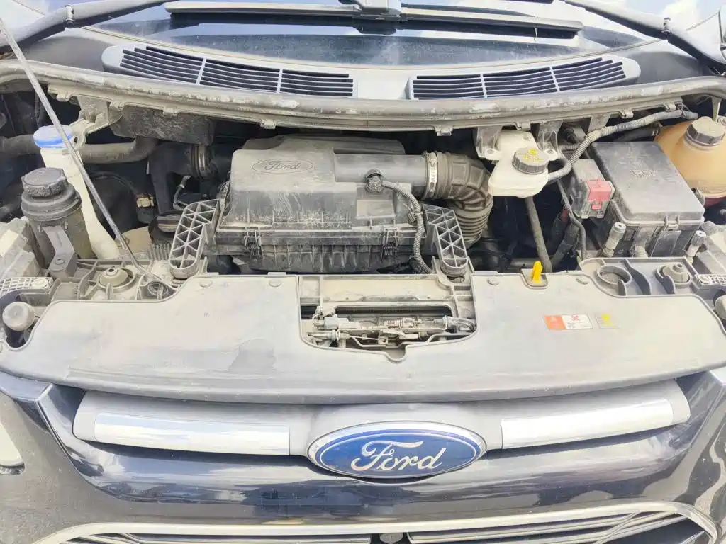 Photo 3 - Ford Tourneo