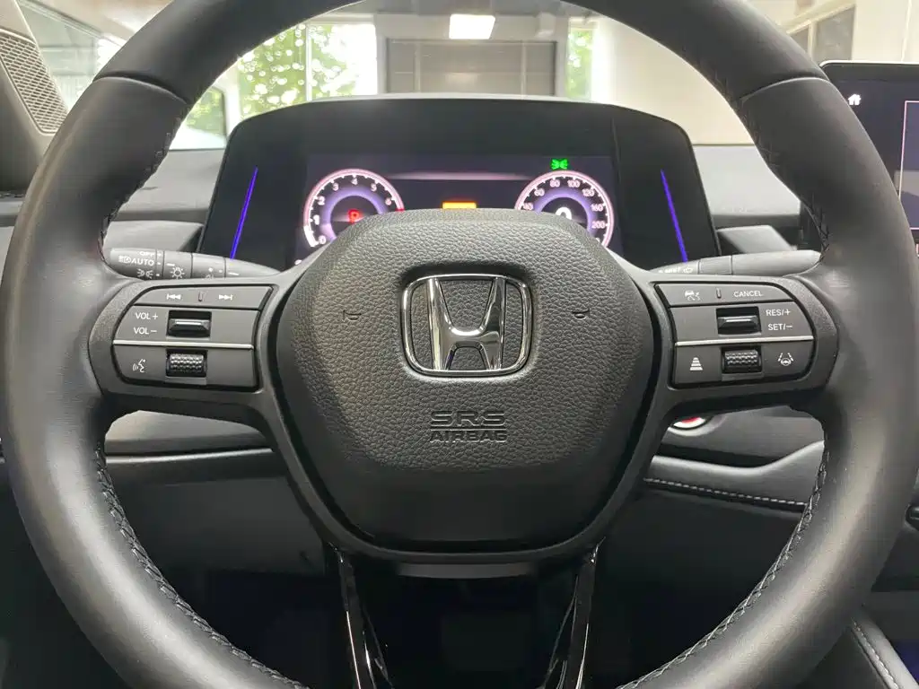 صورة 12 - Honda Accord
