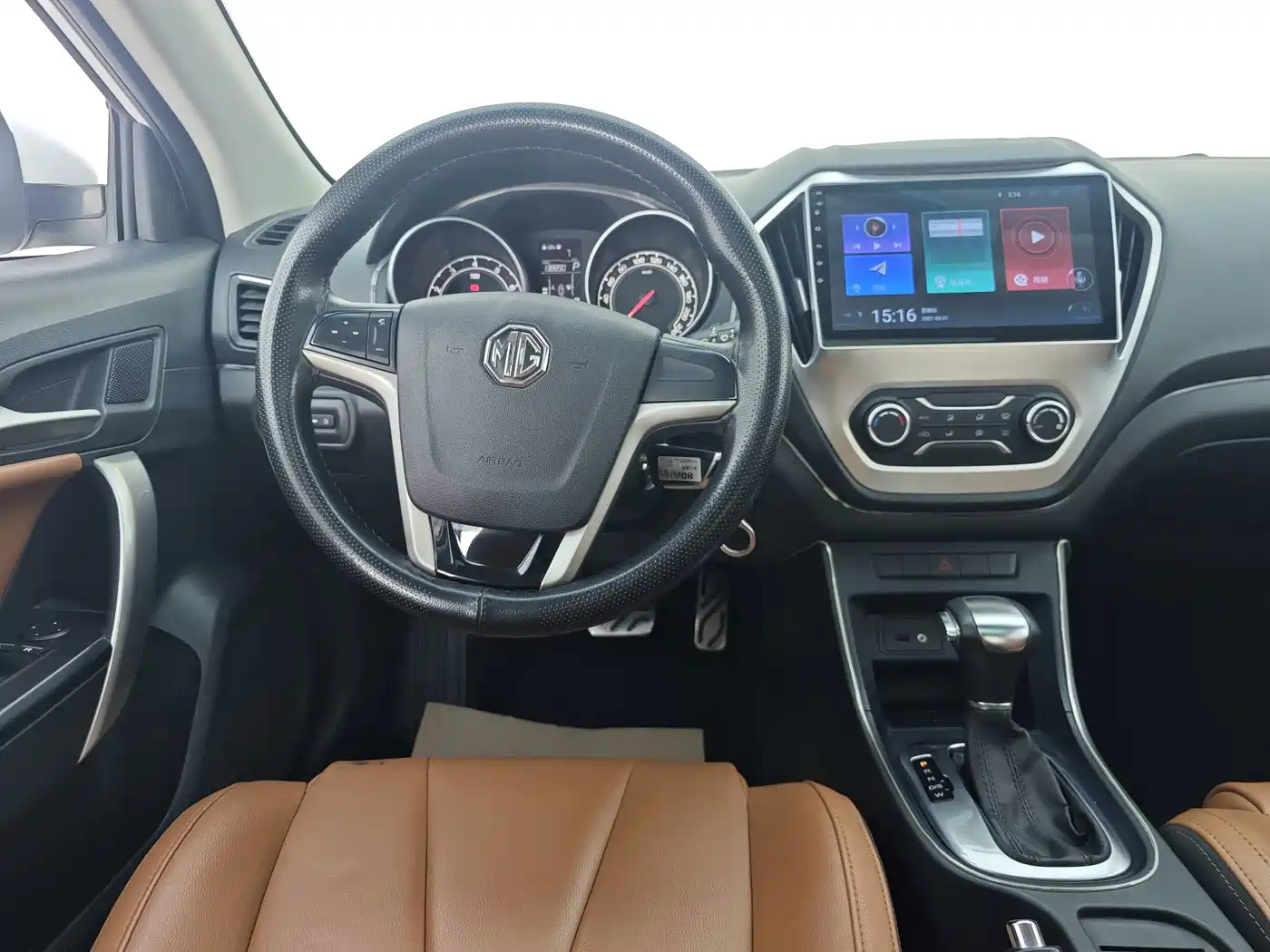 MG GT 2019 2016 Model 1.5T Automatic Premium Luxury Edition