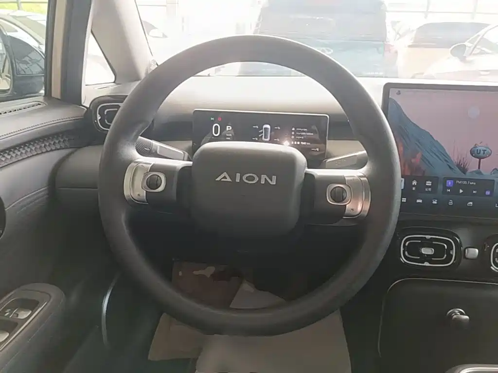 Aion UT 2025 2025 Model 330 Starlight Edition