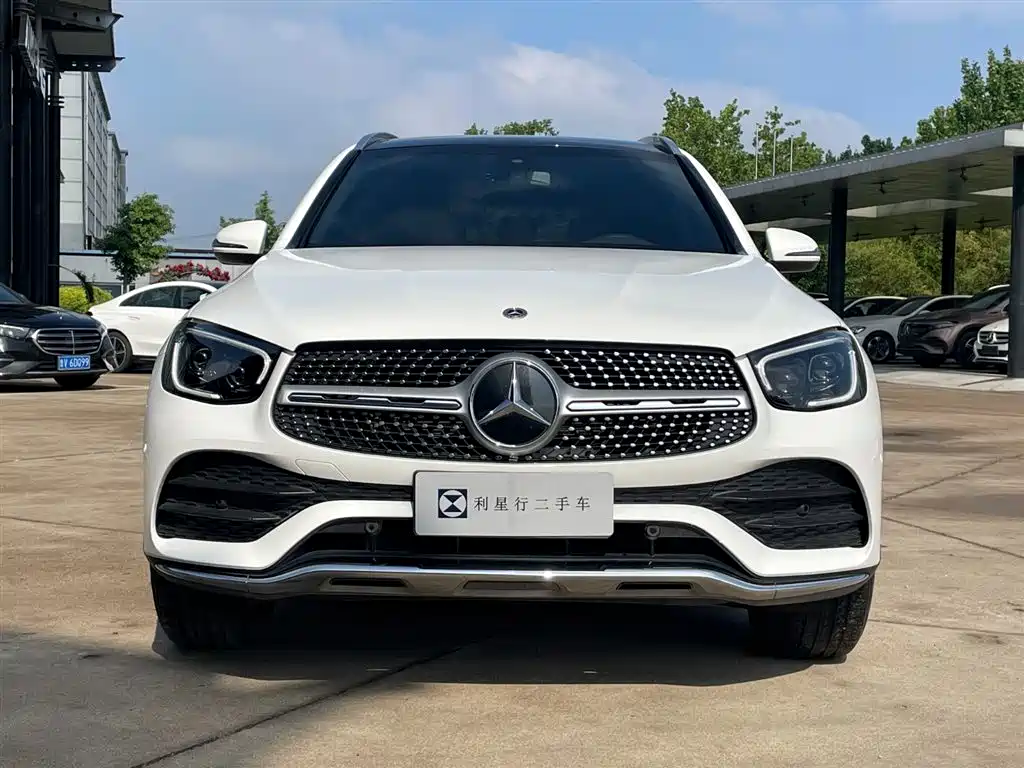 Mercedes-Benz GLC 2022 Model GLC 260 L 4MATIC Luxury Edition фото 2