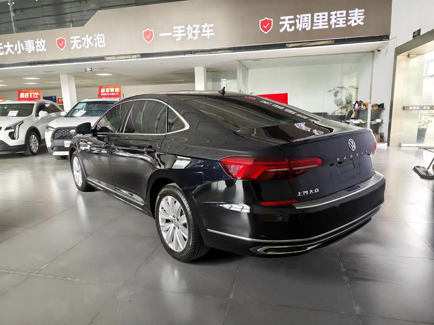 Volkswagen Passat 2019 330TSI Elite Version China VI фото 7