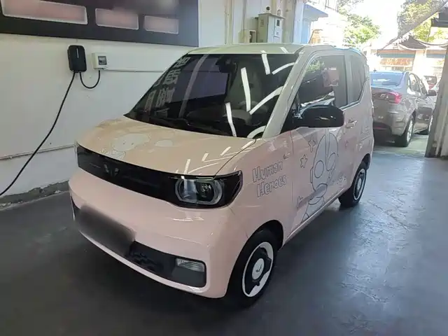 Wuling Hongguang MINI EV Macaron, 170km, литий-железо-фосфатный аккумулятор