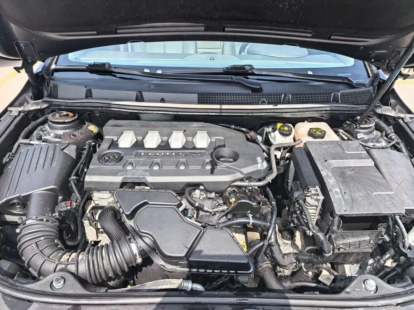 Buick LaCrosse 2012 2.4L SIDI Elegance Edition фото 16