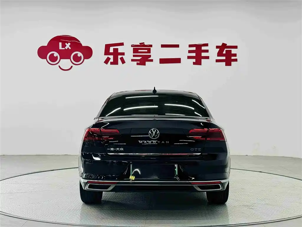 Volkswagen Magotan GTE Plug-in Hybrid 2022 GTE Luxury фото 4