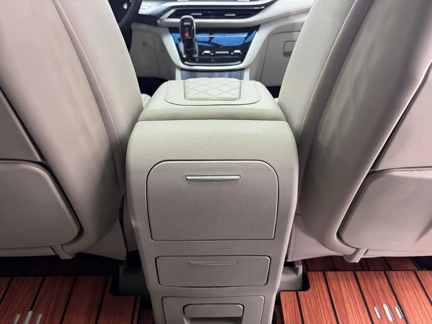 Buick GL8 2020 Model ES Landglory 653T Comfort фото 23