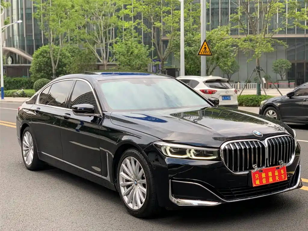 BMW 7 Series 2021 Model 730Li Luxury Package фото 3