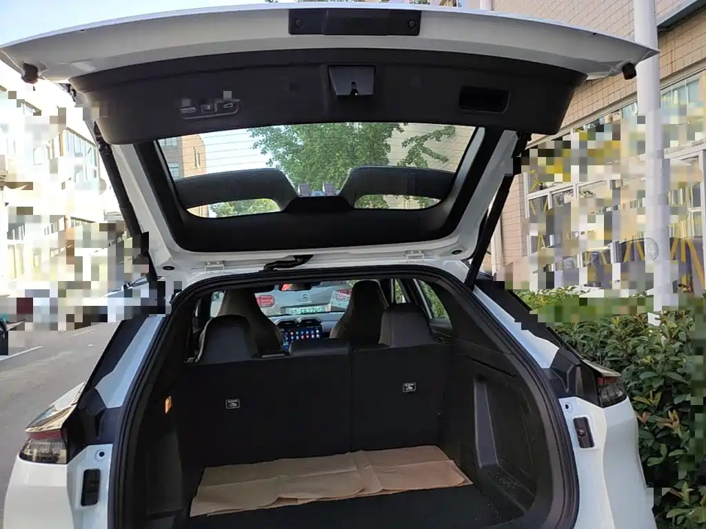 Shijie 06 2025 2025 520km