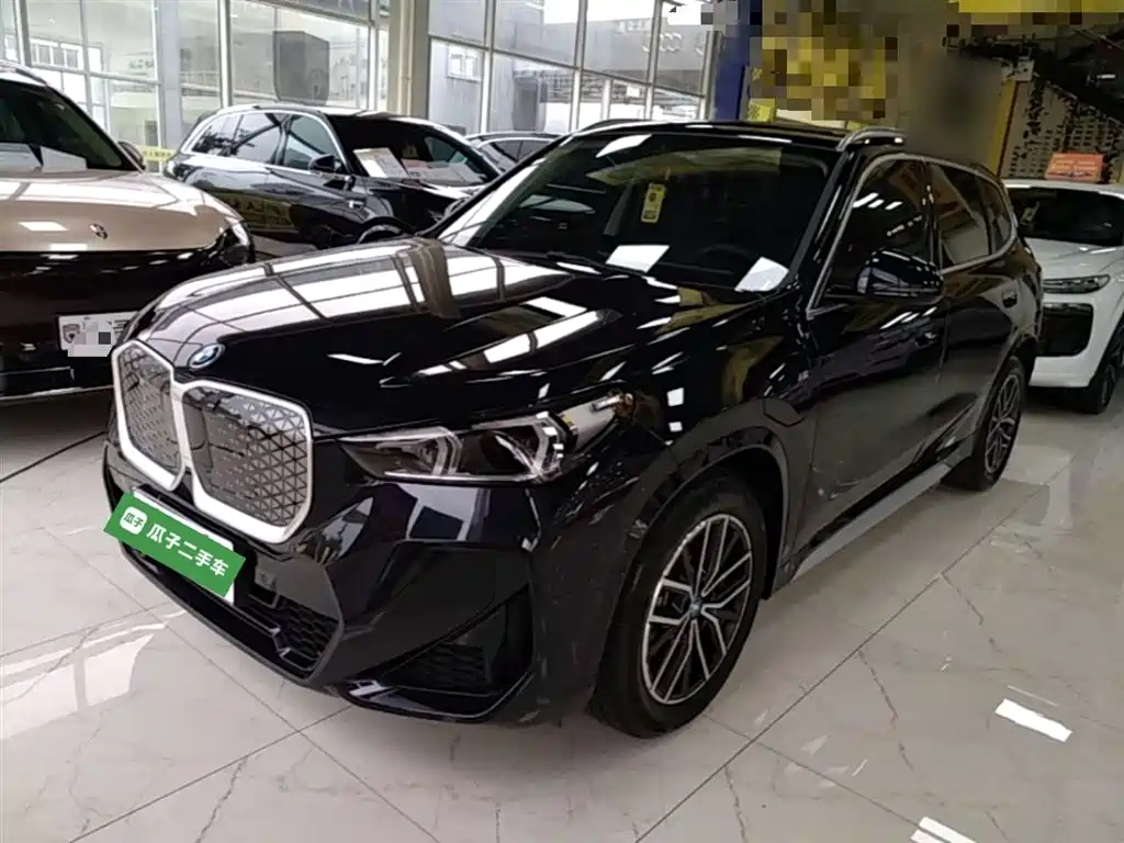 BMW iX1 2023 eDrive25L M Sport Package