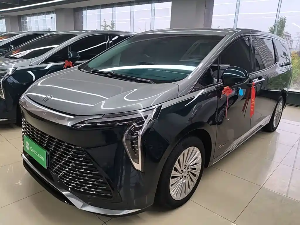 Similar car