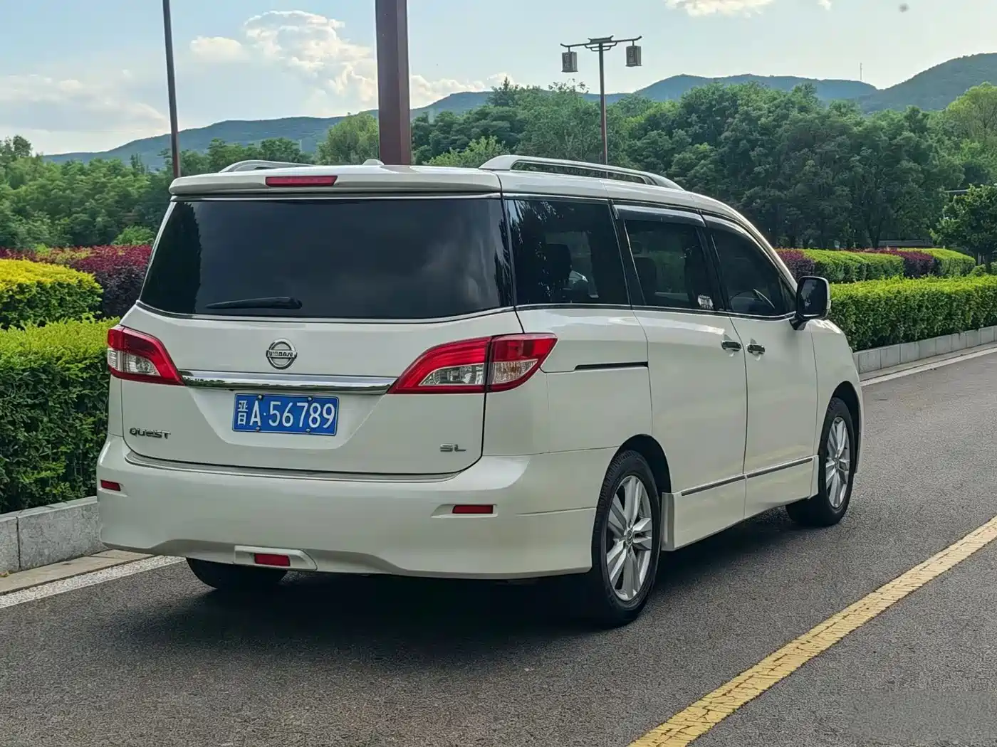 Nissan Quest 2017 2015 3.5L SL
