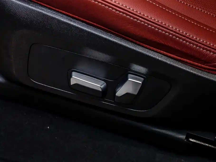 BMW X4 2022 xDrive 30i M Sport Package фото 13