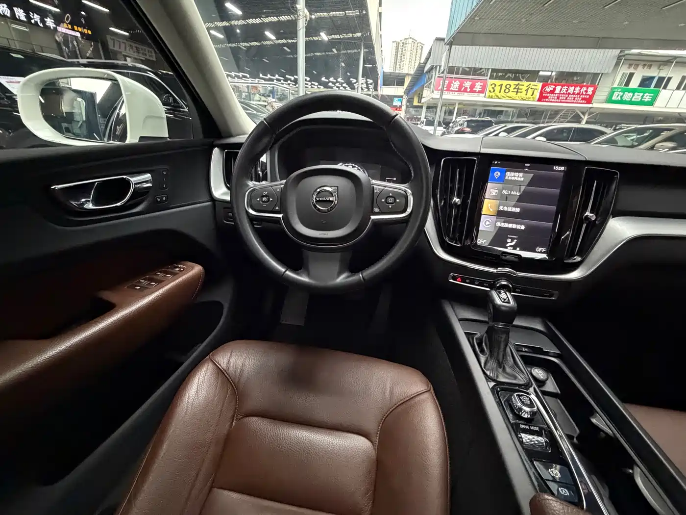 Фото 27 - Volvo XC60