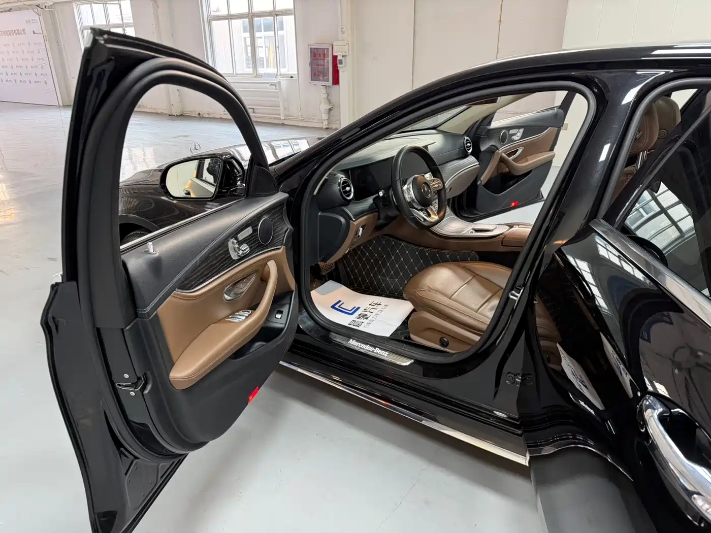 Mercedes-Benz E-Class 2019 Facelift E 300 L Sport Fashion фото 11