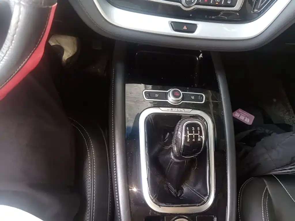 Jetour X70 2019 2018 1.5T Manual Smart Edition